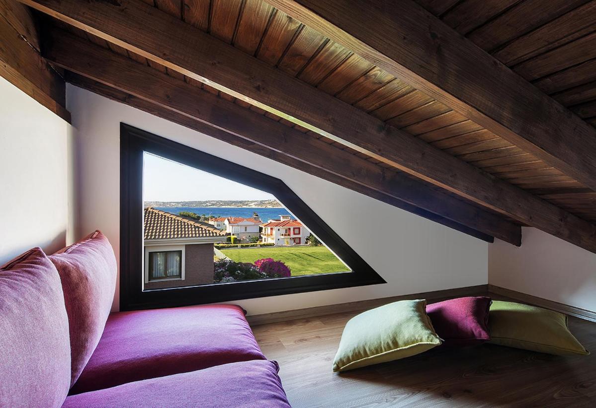Cesmekes Otel Екстериор снимка
