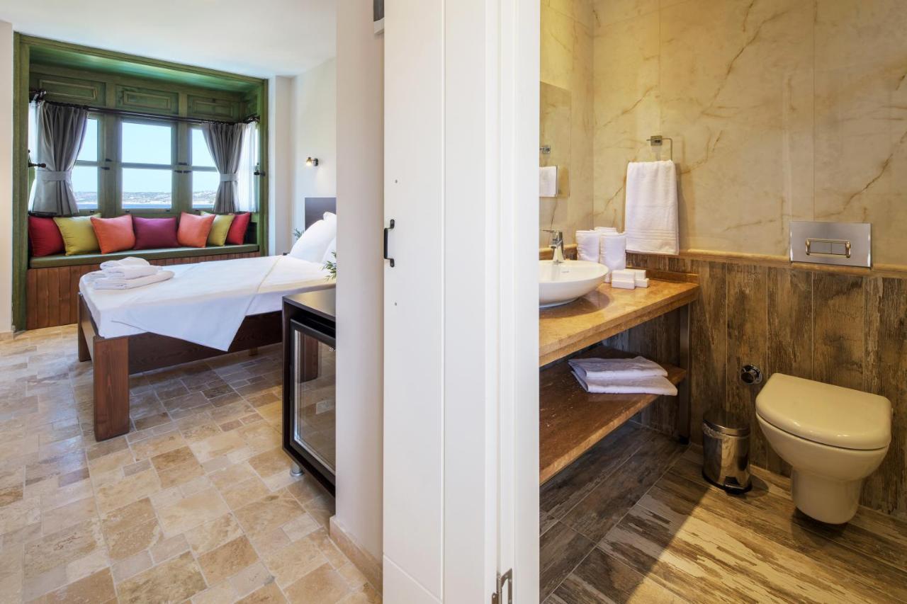 Cesmekes Otel Екстериор снимка